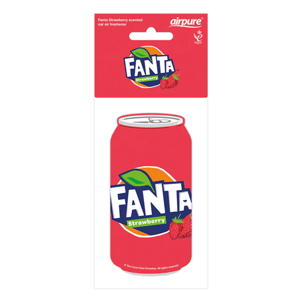 Un emballage avec un Fanta fraise rouge sur fond blanc et au-dessus de la zone blanche, il y a une étiquette rouge