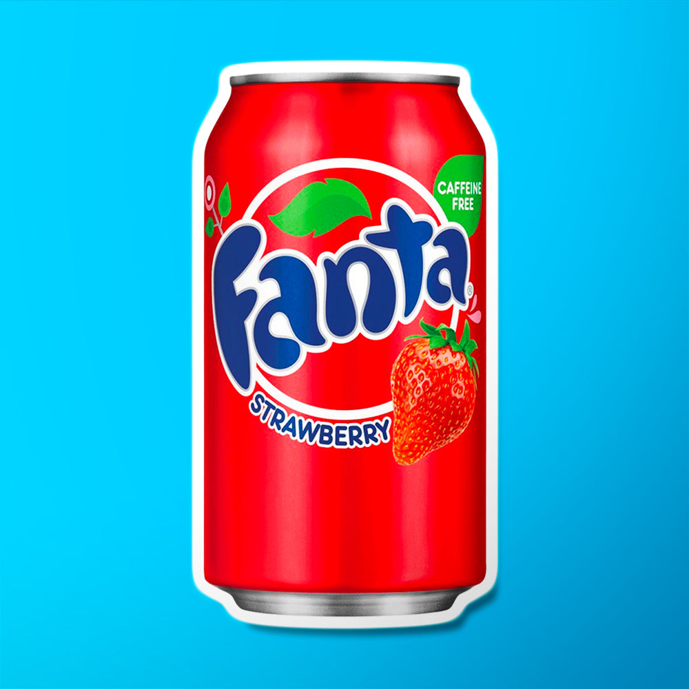 Une canette rouge sur fond bleu avec le logo Fanta et à droite une fraise