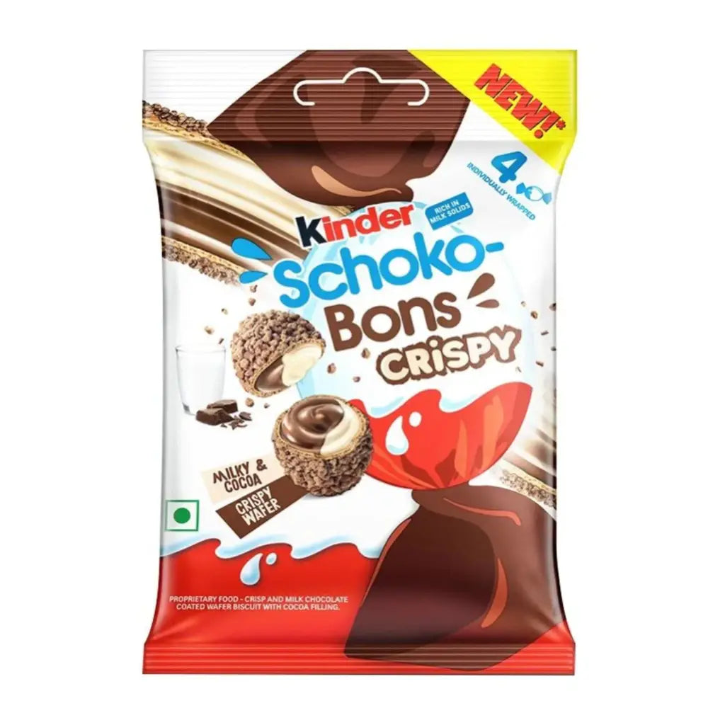 Un paquet avec un grand Kinder au centre, à droite il y a un Kinder Schoko Bons coupé en 2 et on y voit le chocolat blanc et au lait. Le tout sur un fond blanc