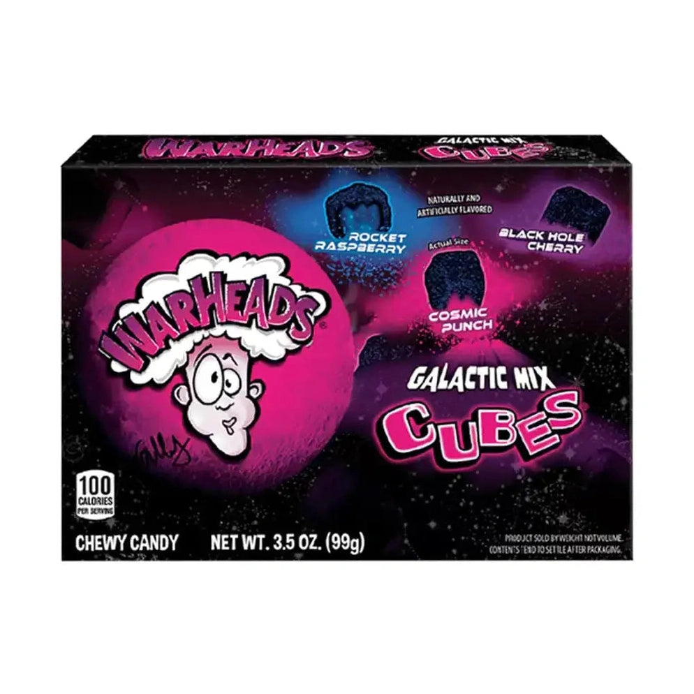 Un carton avec l'image d'une galaxie rosée et noir sur fond blanc avec des bonbons noirs